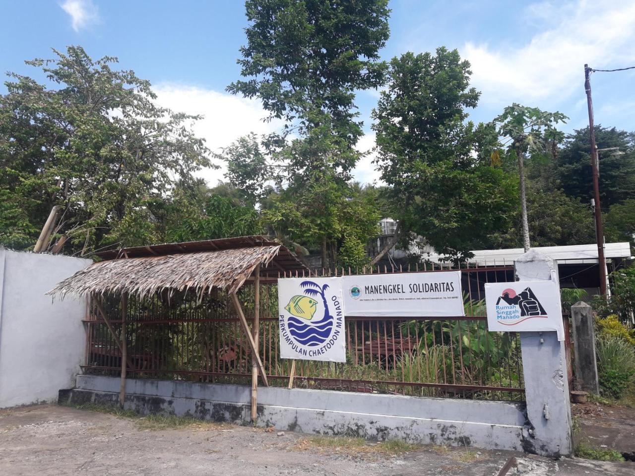 Rumah Singgah Manado Exterior foto