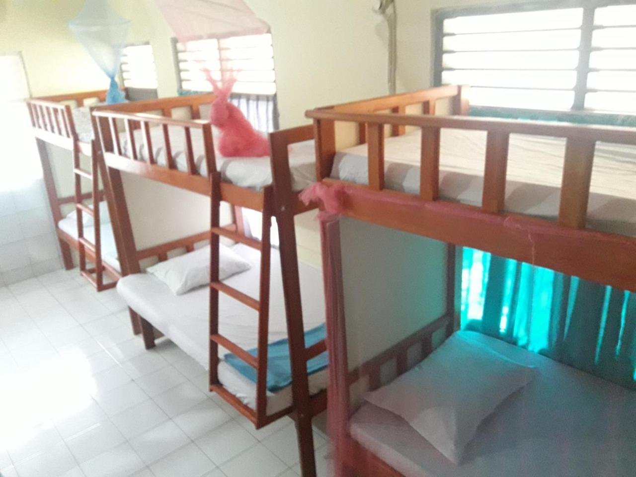 Rumah Singgah Manado Exterior foto