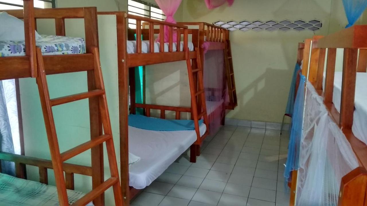 Rumah Singgah Manado Exterior foto
